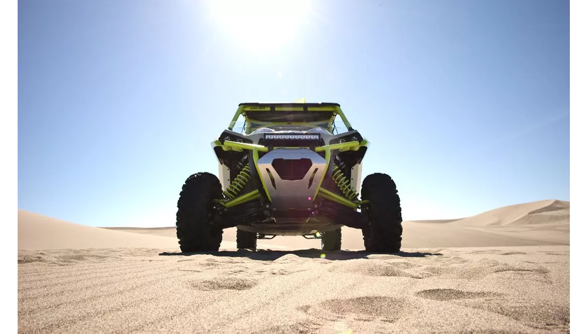 Can-Am Maverick Max 1000R Turbo X DS 2016 Can-Am Maverick Max 1000R Turbo X DS 2016